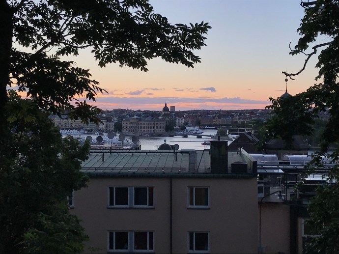 53038EAB-8896-451D-BDF9-D4130EC84193